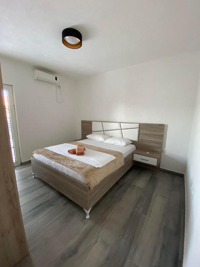 Curani House Apartamento Ulcinj Exterior foto