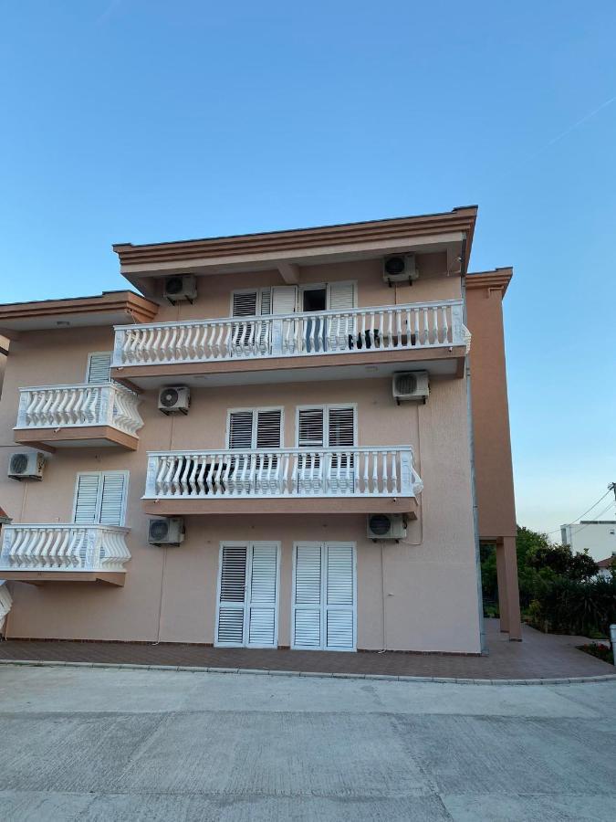 Curani House Apartamento Ulcinj Exterior foto